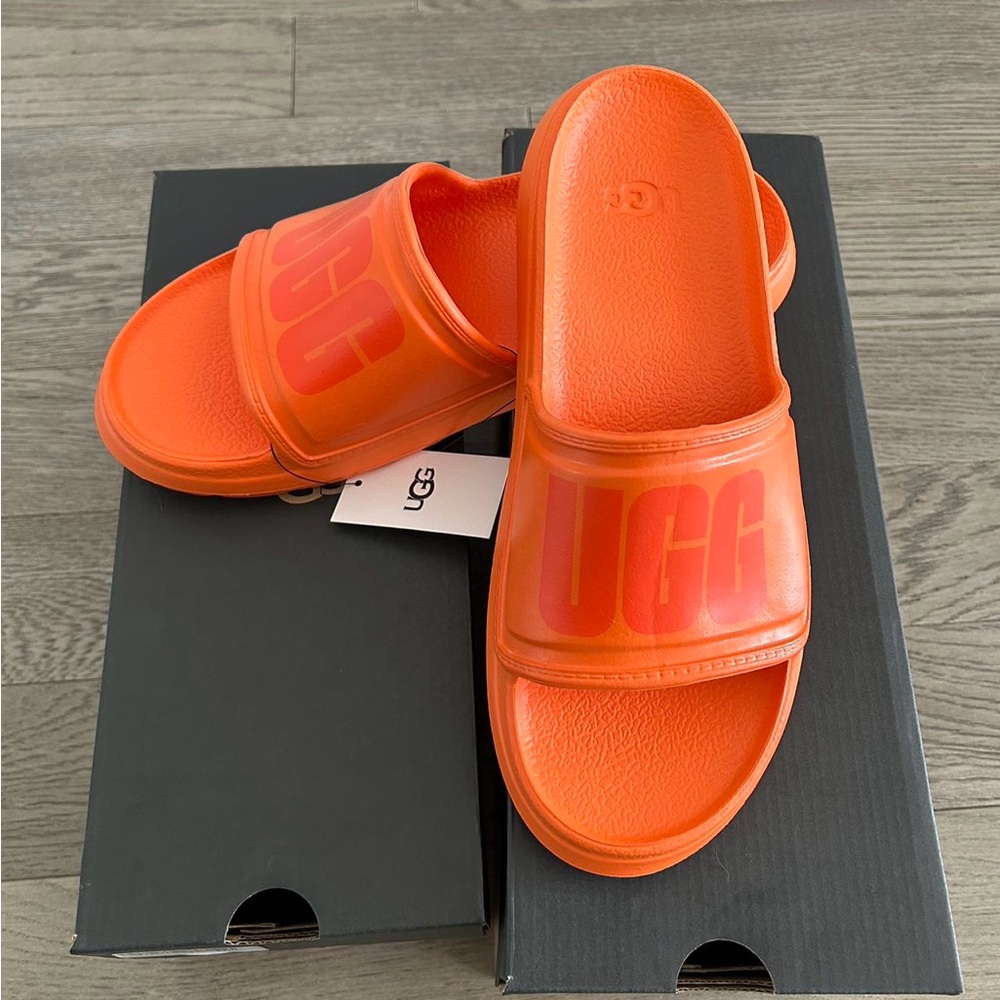 UGG Wilcox Slide Sandals - Bright Orange